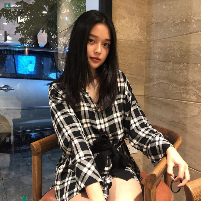 Nữ sinh 2001 gây bão sau khoảnh khắc rơi nước mắt: 'Em xấu hổ, không dám xem lại bức hình' - 8 Nữ sinh 2001 gây bão sau khoảnh khắc rơi nước mắt: 'Em xấu hổ, không dám xem lại bức hình' - 8