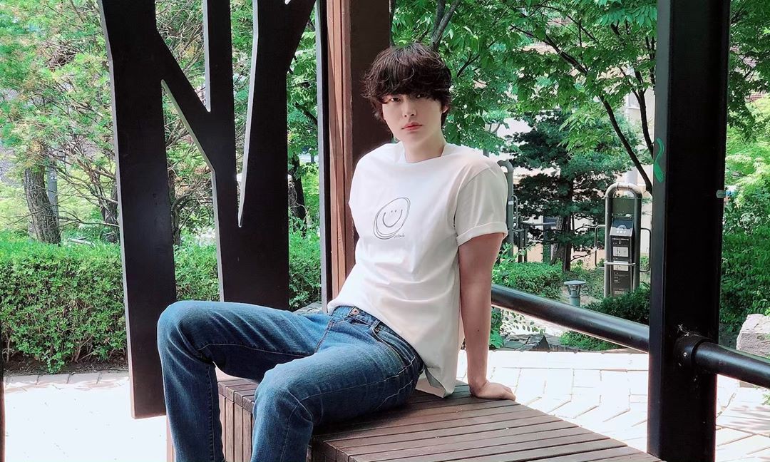 'Nàng cỏ' Goo Hye Sun chăm chồng kiểu gì mà khéo thế, Ahn Jae Hyun còi cọc đã lột xác ngoạn mục sau 4 năm! - 9 'Nàng cỏ' Goo Hye Sun chăm chồng kiểu gì mà khéo thế, Ahn Jae Hyun còi cọc đã lột xác ngoạn mục sau 4 năm! - 9