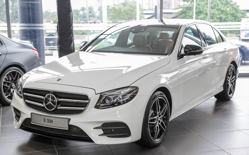 BMW X7, Mercedes-Benz GLE và nhiều mẫu xe sang rục rịch cập bến VN - 7 BMW X7, Mercedes-Benz GLE và nhiều mẫu xe sang rục rịch cập bến VN - 7