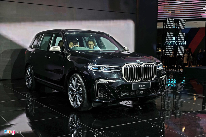 BMW X7, Mercedes-Benz GLE và nhiều mẫu xe sang rục rịch cập bến VN BMW X7, Mercedes-Benz GLE và nhiều mẫu xe sang rục rịch cập bến VN