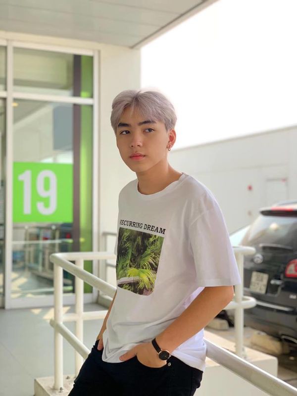 HOT: Long Hoàng trúng tuyển thực tập sinh của SM Entertainment? - 1 HOT: Long Hoàng trúng tuyển thực tập sinh của SM Entertainment? - 1