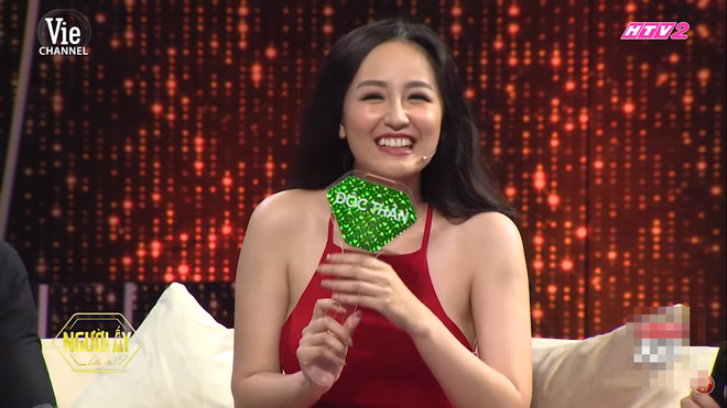 Khán giả xôn xao chuyện Mai Phương Thúy có tình cảm với Hương Giang Khán giả xôn xao chuyện Mai Phương Thúy có tình cảm với Hương Giang
