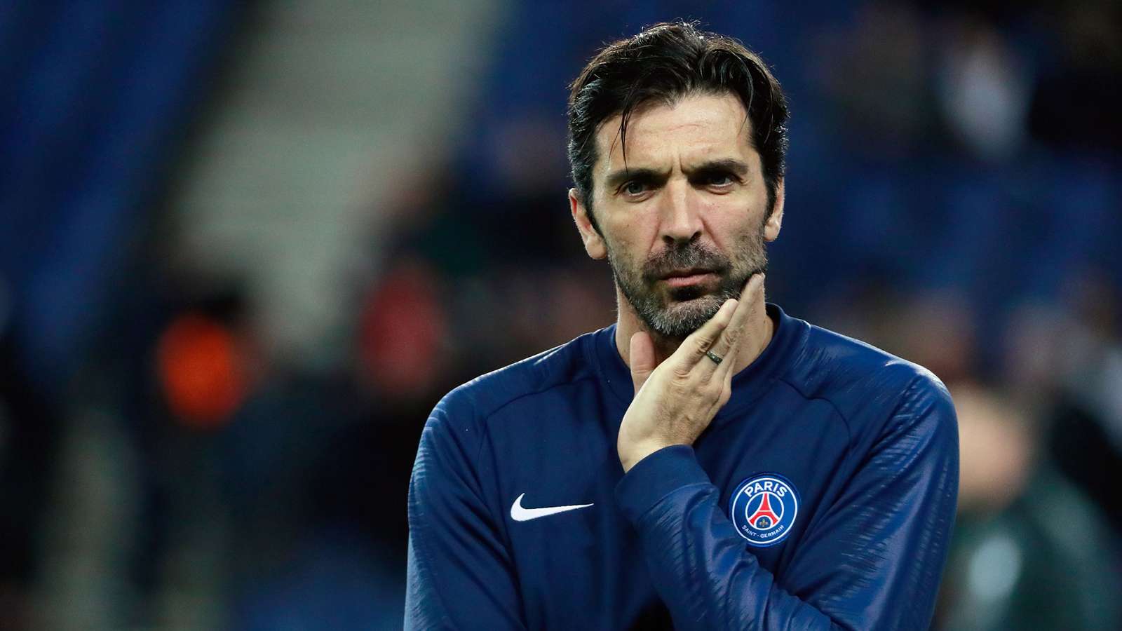 Buffon sẵn sàng trở lại Juventus để làm... số 2 Buffon sẵn sàng trở lại Juventus để làm... số 2