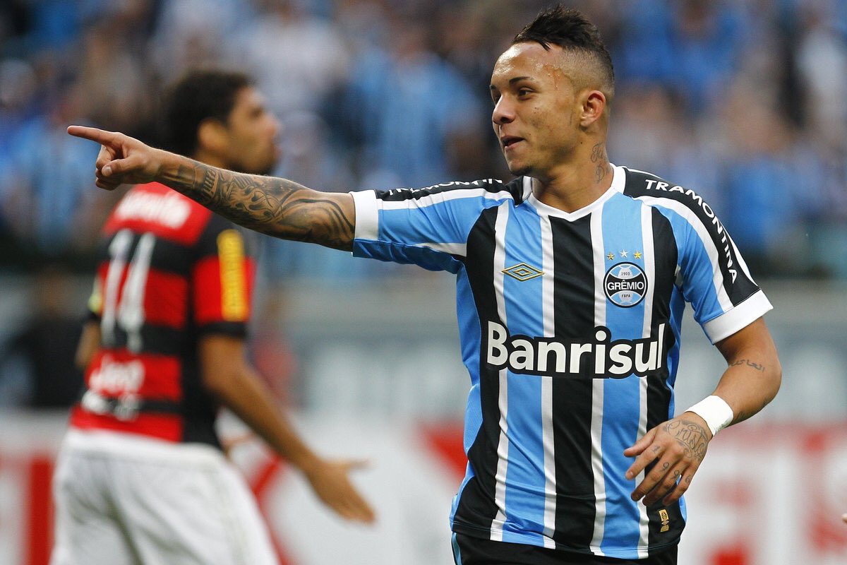 Arsenal đạt thỏa thuận mua sao Brazil Arsenal đạt thỏa thuận mua sao Brazil