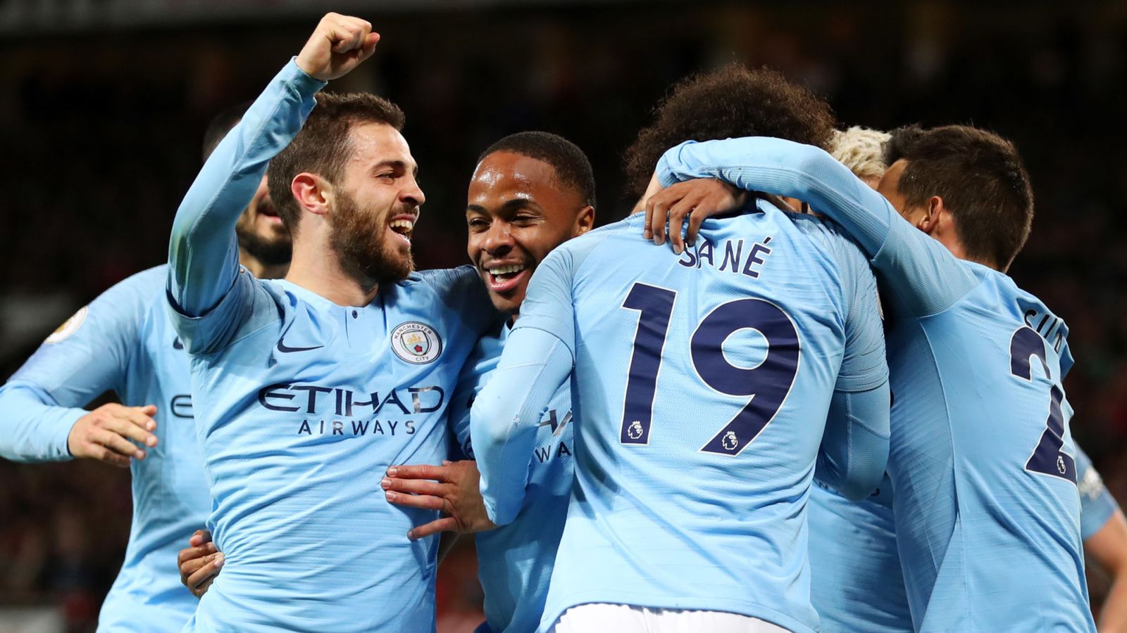 Man City hay nhất thế giới, choáng với thứ hạng của MU Man City hay nhất thế giới, choáng với thứ hạng của MU