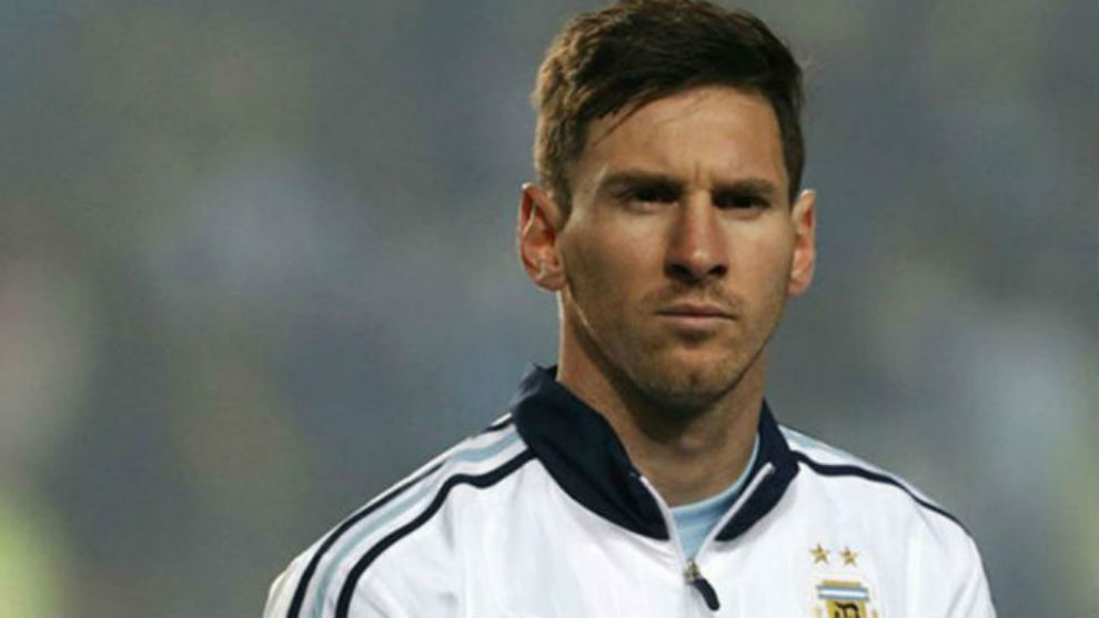 Cậu bé đại diện minh oan cho Messi trước cáo buộc không hát quốc ca Cậu bé đại diện minh oan cho Messi trước cáo buộc không hát quốc ca