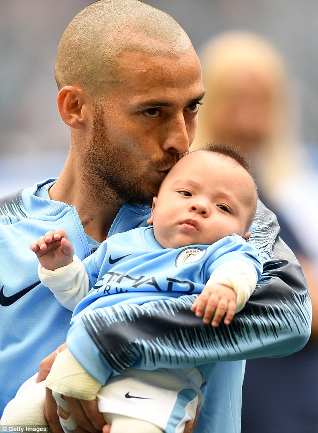 Silva ấn định thời điểm rời Man City - 1 Silva ấn định thời điểm rời Man City - 1