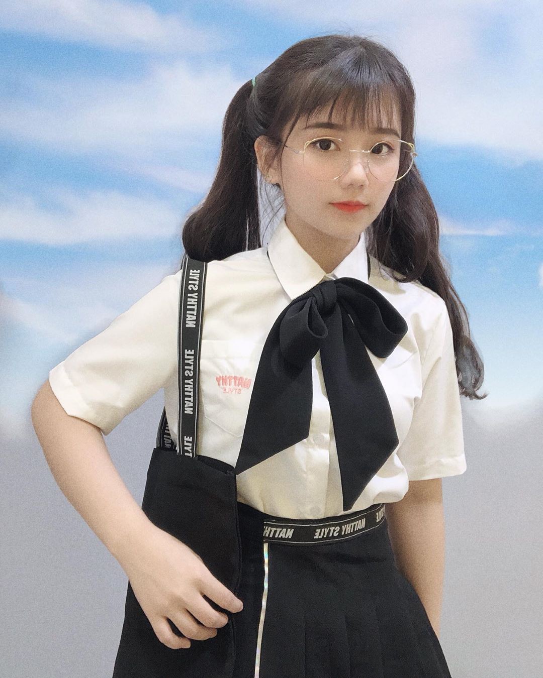 Girl xinh Bình Dương sinh năm 2001 được mệnh danh là 'cực phẩm áo dài': Áo trắng có làm anh say nắng? - 12 Girl xinh Bình Dương sinh năm 2001 được mệnh danh là 'cực phẩm áo dài': Áo trắng có làm anh say nắng? - 12