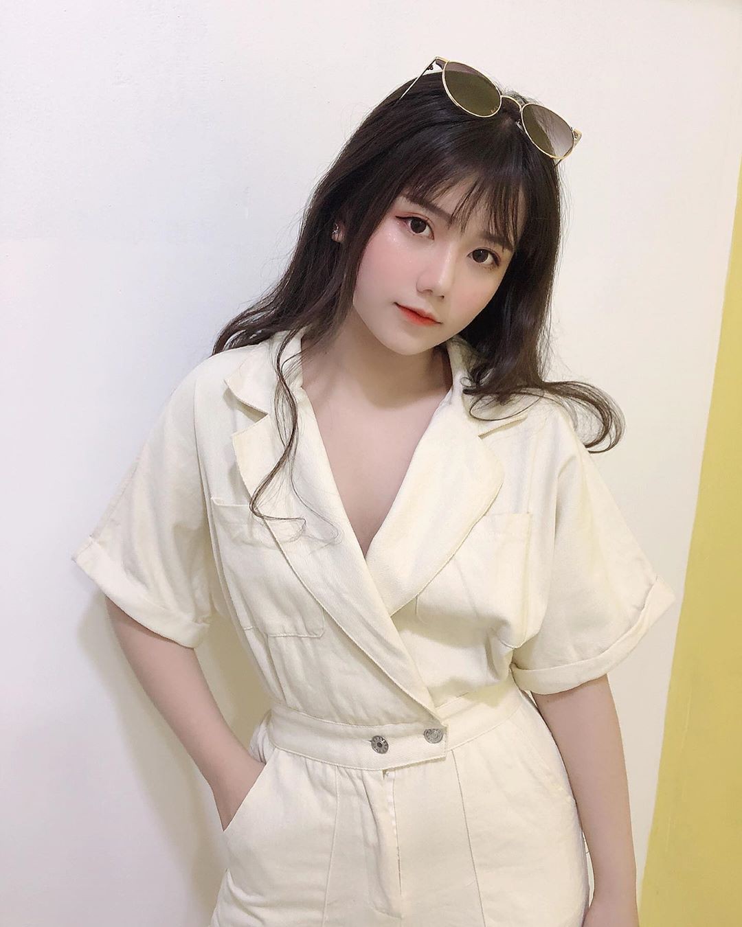 Girl xinh Bình Dương sinh năm 2001 được mệnh danh là 'cực phẩm áo dài': Áo trắng có làm anh say nắng? - 8 Girl xinh Bình Dương sinh năm 2001 được mệnh danh là 'cực phẩm áo dài': Áo trắng có làm anh say nắng? - 8