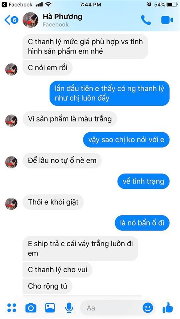 'Tố ngược' khách mua hàng hãm hại mình, nữ MC vụ thanh lý váy 500k 'như giẻ lau' tiếp tục bị dân mạng 'ném đá' dữ dội - 1 'Tố ngược' khách mua hàng hãm hại mình, nữ MC vụ thanh lý váy 500k 'như giẻ lau' tiếp tục bị dân mạng 'ném đá' dữ dội - 1