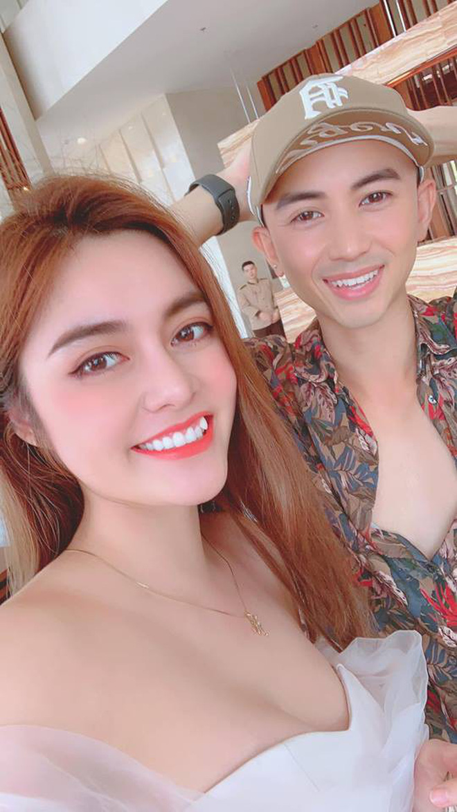 Danh tính cô nàng diễn cảnh nóng táo bạo trong 'Về nhà đi con': Từng chung 'team' với My Sói, phát ngôn tranh cãi trên truyền hình - 1 Danh tính cô nàng diễn cảnh nóng táo bạo trong 'Về nhà đi con': Từng chung 'team' với My Sói, phát ngôn tranh cãi trên truyền hình - 1