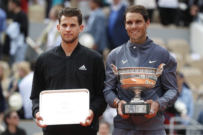 Nadal lần thứ 12 vô địch Roland Garros, đe dọa kỷ lục Grand Slam của Federer - 2 Nadal lần thứ 12 vô địch Roland Garros, đe dọa kỷ lục Grand Slam của Federer - 2
