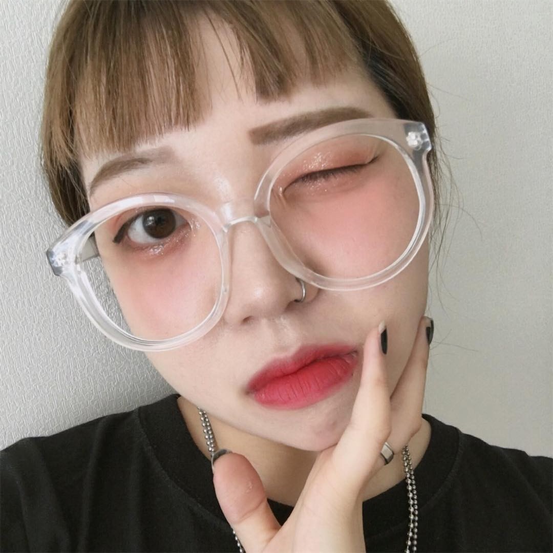 3 lỗi makeup cực nhiều cô nàng đang mắc phải: không đánh tụt nhan sắc thì cũng chẳng khác nào dọa ma người nhìn - 3 3 lỗi makeup cực nhiều cô nàng đang mắc phải: không đánh tụt nhan sắc thì cũng chẳng khác nào dọa ma người nhìn - 3