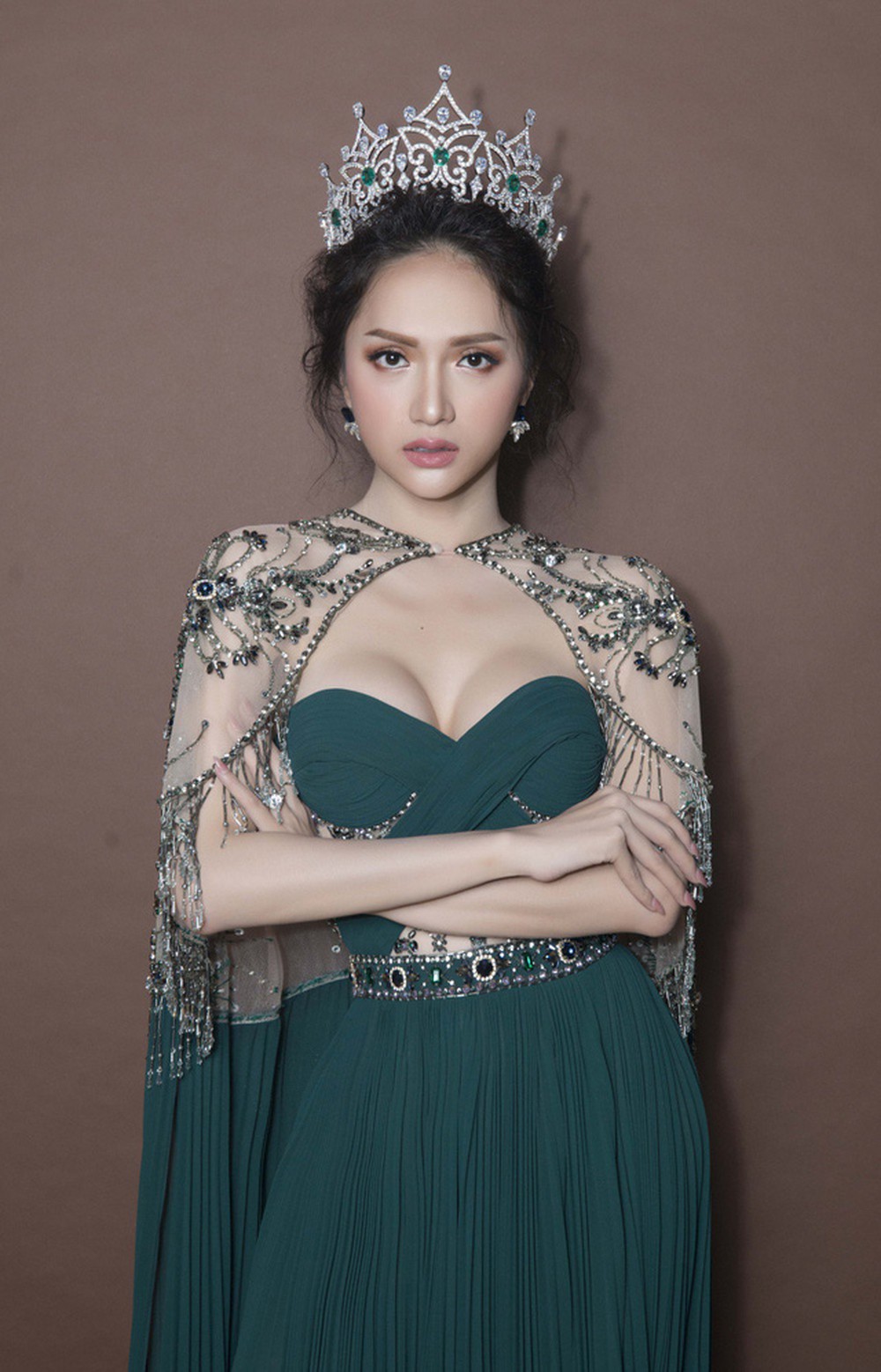 Giọng hát gây tranh cãi, Hương Giang Idol vẫn trở thành HLV The Voice Kids khiến dân mạng hoang mang Giọng hát gây tranh cãi, Hương Giang Idol vẫn trở thành HLV The Voice Kids khiến dân mạng hoang mang