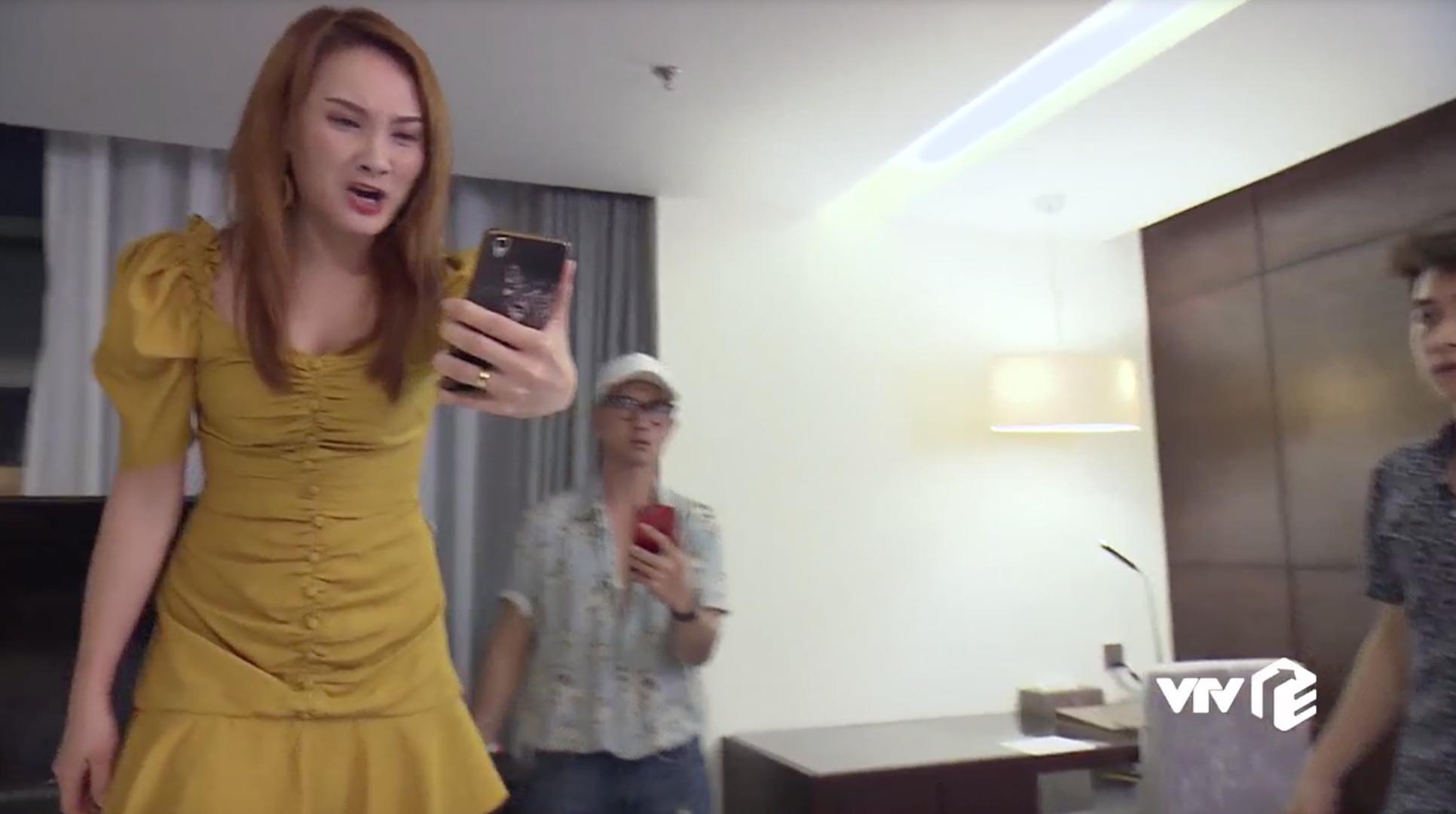 Cô vợ hợp đồng 'có tâm' nhất Về nhà đi con: Thư vác bụng bầu đi đánh ghen, cứu Vũ khỏi cảnh bị tống tiền mà vẫn bị 'mặt nặng mày nhẹ' - 7 Cô vợ hợp đồng 'có tâm' nhất Về nhà đi con: Thư vác bụng bầu đi đánh ghen, cứu Vũ khỏi cảnh bị tống tiền mà vẫn bị 'mặt nặng mày nhẹ' - 7