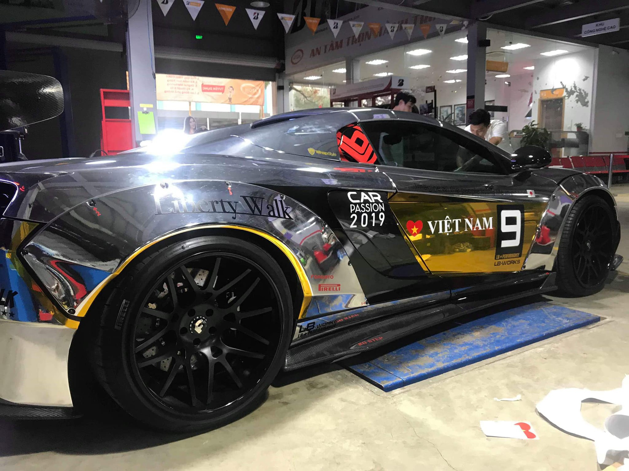 Thiếu gia Dương Kon tiết lộ hình ảnh cho thấy sẽ mang McLaren 650S Spider độ siêu độc tham gia Car Passion 2019 - 2 Thiếu gia Dương Kon tiết lộ hình ảnh cho thấy sẽ mang McLaren 650S Spider độ siêu độc tham gia Car Passion 2019 - 2