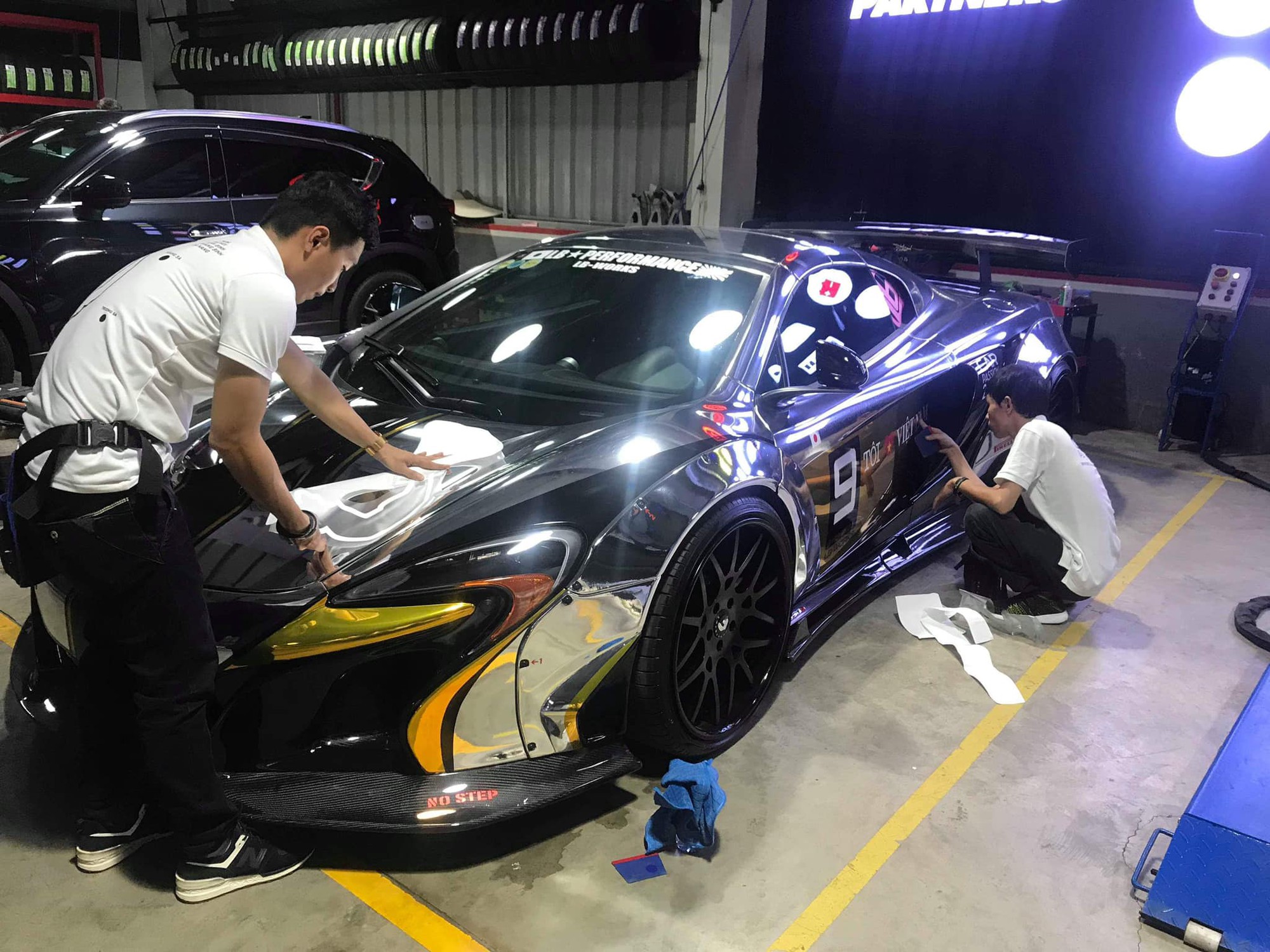 Thiếu gia Dương Kon tiết lộ hình ảnh cho thấy sẽ mang McLaren 650S Spider độ siêu độc tham gia Car Passion 2019 Thiếu gia Dương Kon tiết lộ hình ảnh cho thấy sẽ mang McLaren 650S Spider độ siêu độc tham gia Car Passion 2019