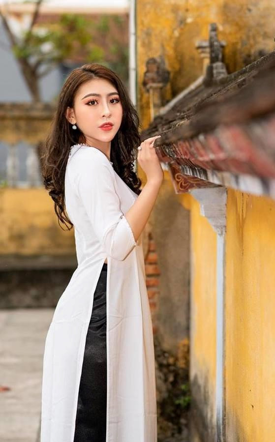 Dàn hot girl được chú ý khi xuất hiện trong phim 'Về nhà đi con' - 5 Dàn hot girl được chú ý khi xuất hiện trong phim 'Về nhà đi con' - 5