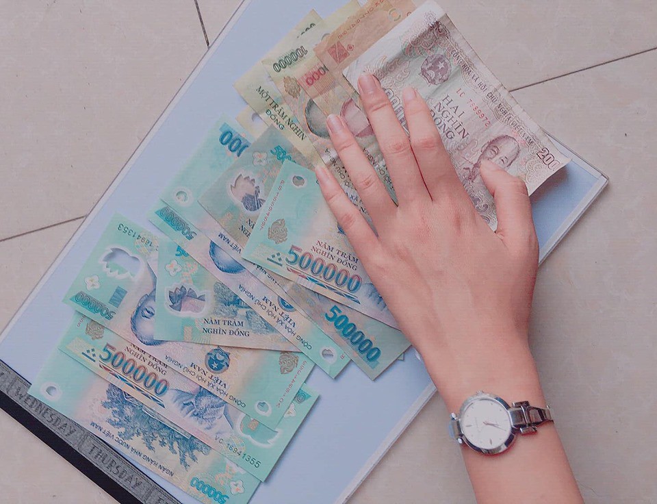 Hai đứa trẻ được mẹ đưa đến đăng ký học hè, 'tiện tay' trộm đồ trị giá gần 5 triệu, mẹ còn mắng ngược khi cô giáo đòi tiền - 7 Hai đứa trẻ được mẹ đưa đến đăng ký học hè, 'tiện tay' trộm đồ trị giá gần 5 triệu, mẹ còn mắng ngược khi cô giáo đòi tiền - 7