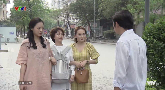 Cô em gái làm mát lòng nhất Về nhà đi con: Biết tin chị Huệ làm ở chỗ người quen, Dương nhanh nhảu đến hối lộ mà không biết bí mật động trời này - 1 Cô em gái làm mát lòng nhất Về nhà đi con: Biết tin chị Huệ làm ở chỗ người quen, Dương nhanh nhảu đến hối lộ mà không biết bí mật động trời này - 1