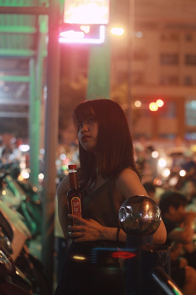 Chán chụp ảnh 'bánh bèo', cô gái nhờ bạn chụp cho bộ ảnh 'bớt nhạt' và cái kết không thể 'mặn hơn'! - 6 Chán chụp ảnh 'bánh bèo', cô gái nhờ bạn chụp cho bộ ảnh 'bớt nhạt' và cái kết không thể 'mặn hơn'! - 6