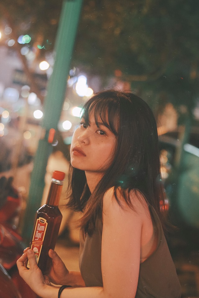 Chán chụp ảnh 'bánh bèo', cô gái nhờ bạn chụp cho bộ ảnh 'bớt nhạt' và cái kết không thể 'mặn hơn'! - 7 Chán chụp ảnh 'bánh bèo', cô gái nhờ bạn chụp cho bộ ảnh 'bớt nhạt' và cái kết không thể 'mặn hơn'! - 7