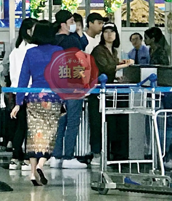 Lâm Tâm Như bất ngờ khoe ảnh mới cắt phăng suối tóc dài óng ả, gầy rộc vì một nguyên do - 1 Lâm Tâm Như bất ngờ khoe ảnh mới cắt phăng suối tóc dài óng ả, gầy rộc vì một nguyên do - 1