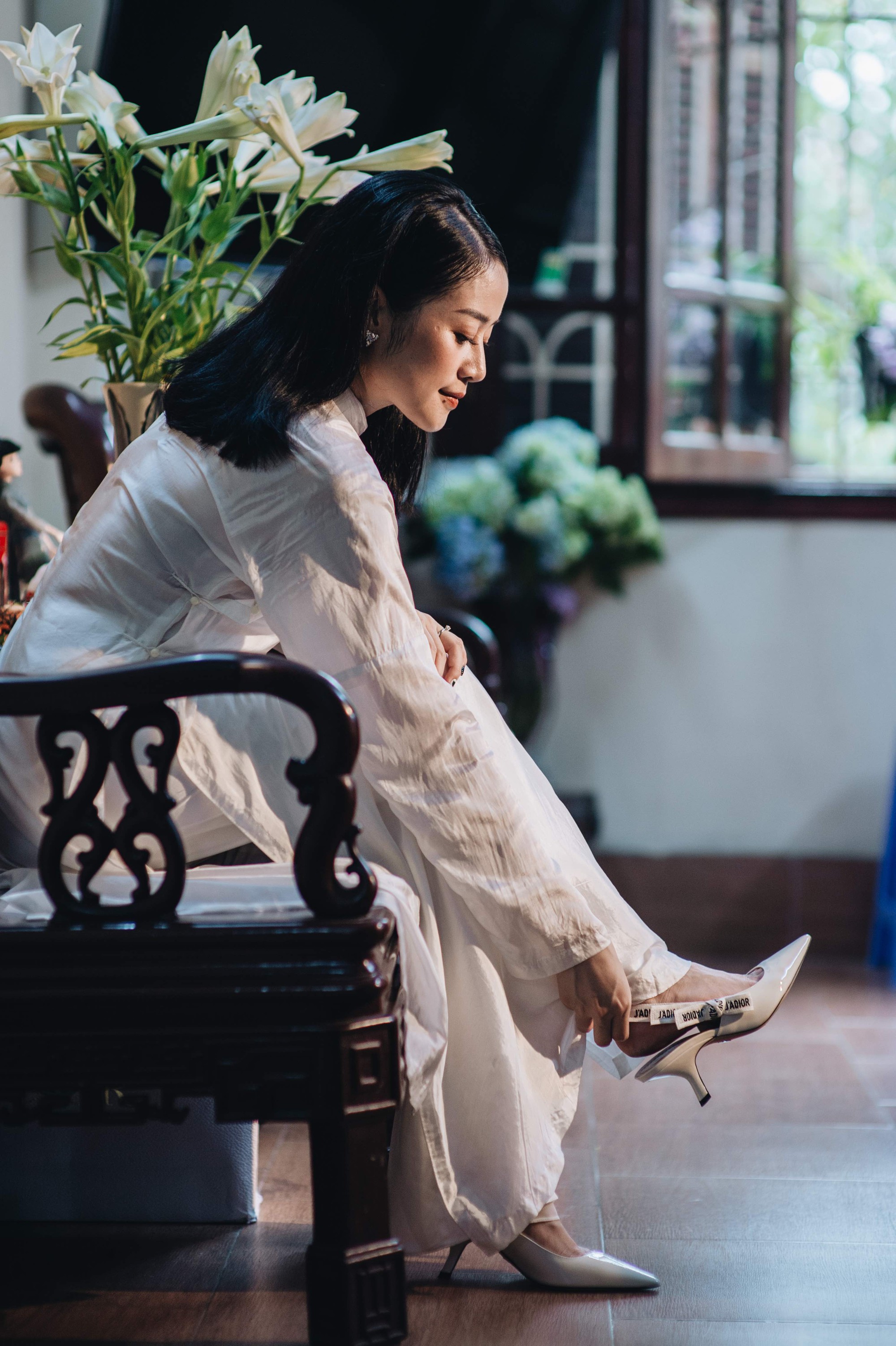 Chồng tương lai của MC Phí Linh lần đầu lộ diện, hạnh phúc hôn má cô dâu trong ngày ăn hỏi - 9 Chồng tương lai của MC Phí Linh lần đầu lộ diện, hạnh phúc hôn má cô dâu trong ngày ăn hỏi - 9