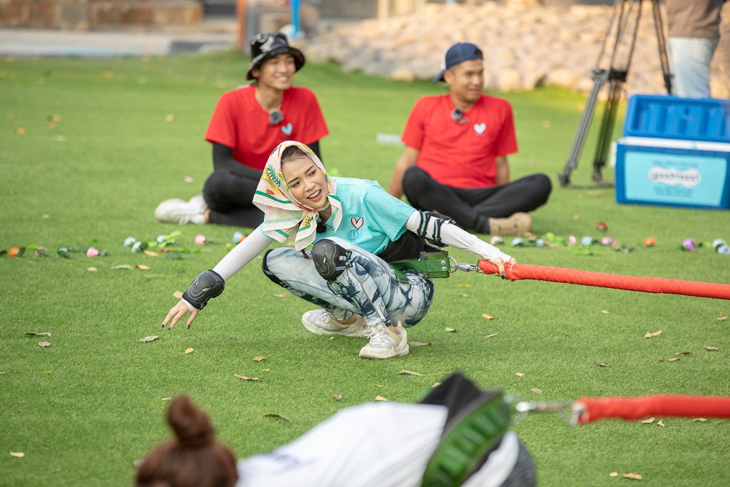 Running Man: Thua toàn tập nhưng cặp đôi 'tiên đồng ngọc nữ' Sam - Jun Phạm vẫn làm fan cười ngất Running Man: Thua toàn tập nhưng cặp đôi 'tiên đồng ngọc nữ' Sam - Jun Phạm vẫn làm fan cười ngất