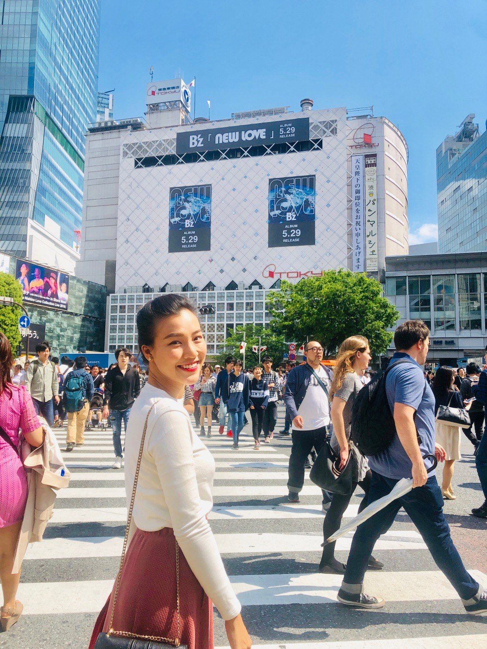 Chia tay bạn trai Tây về nước, Hoàng Oanh lại tung tẩy sang Nhật với em gái - 9 Chia tay bạn trai Tây về nước, Hoàng Oanh lại tung tẩy sang Nhật với em gái - 9