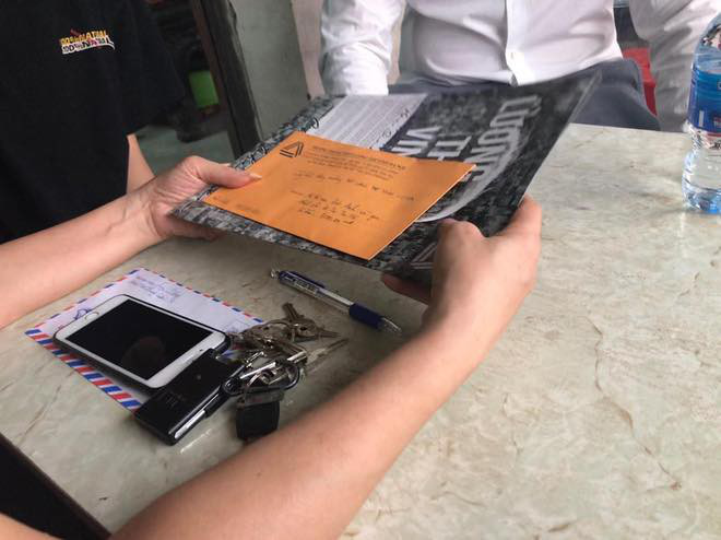 Con trai nữ lao công bị xe điên đâm tử vong trên đường phố Hà Nội đỗ lớp 10 trường Lương Thế Vinh - 2 Con trai nữ lao công bị xe điên đâm tử vong trên đường phố Hà Nội đỗ lớp 10 trường Lương Thế Vinh - 2