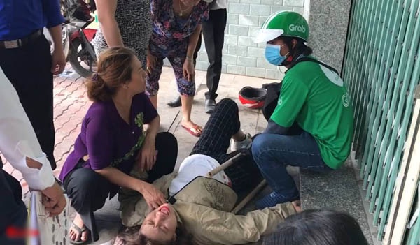 Hai nữ sinh Sài Gòn gặp nguy hiểm khi tin vào trò đùa của người lạ: 'Nhìn bánh xe kìa, sắp nổ tung rồi' - 1 Hai nữ sinh Sài Gòn gặp nguy hiểm khi tin vào trò đùa của người lạ: 'Nhìn bánh xe kìa, sắp nổ tung rồi' - 1