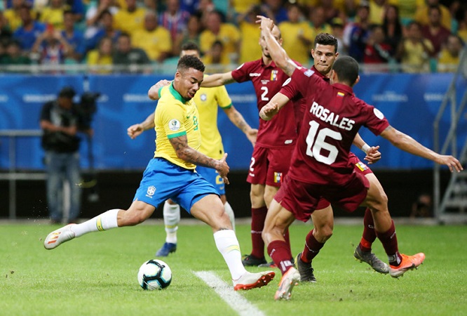 Brazil bị cầm chân khó tin trong ngày Firmino, Jesus và Coutinho bị khước từ bàn thắng - 1 Brazil bị cầm chân khó tin trong ngày Firmino, Jesus và Coutinho bị khước từ bàn thắng - 1