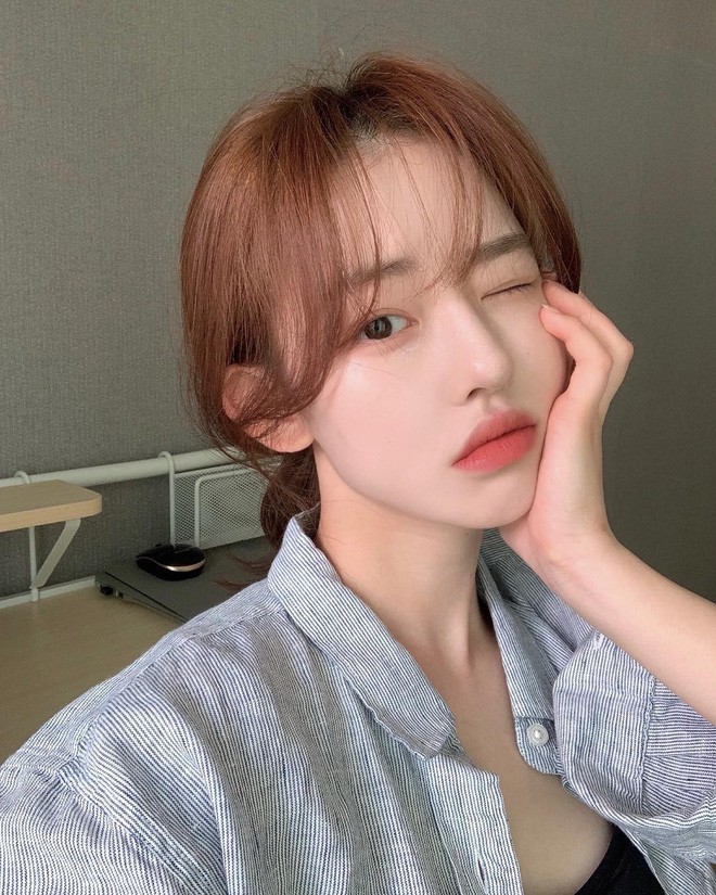 Muốn nhan sắc 'lên hương', các cô nàng phải cập nhật ngay 5 kiểu makeup đang làm mưa làm gió này - 1 Muốn nhan sắc 'lên hương', các cô nàng phải cập nhật ngay 5 kiểu makeup đang làm mưa làm gió này - 1
