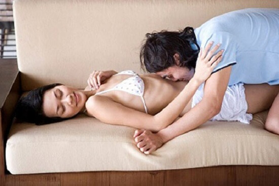 Tuyệt chiêu kích thích điểm G của nàng - 3 Tuyệt chiêu kích thích điểm G của nàng - 3