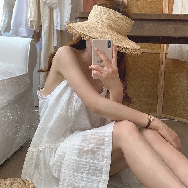 Nếu mặc gì cũng muốn lịm đi vì nóng, 3 cách lên đồ với vải thô mát rượi từ đầu đến chân này chính là dành cho bạn - 11 Nếu mặc gì cũng muốn lịm đi vì nóng, 3 cách lên đồ với vải thô mát rượi từ đầu đến chân này chính là dành cho bạn - 11