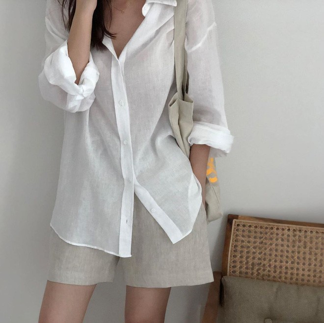 Nếu mặc gì cũng muốn lịm đi vì nóng, 3 cách lên đồ với vải thô mát rượi từ đầu đến chân này chính là dành cho bạn - 6 Nếu mặc gì cũng muốn lịm đi vì nóng, 3 cách lên đồ với vải thô mát rượi từ đầu đến chân này chính là dành cho bạn - 6