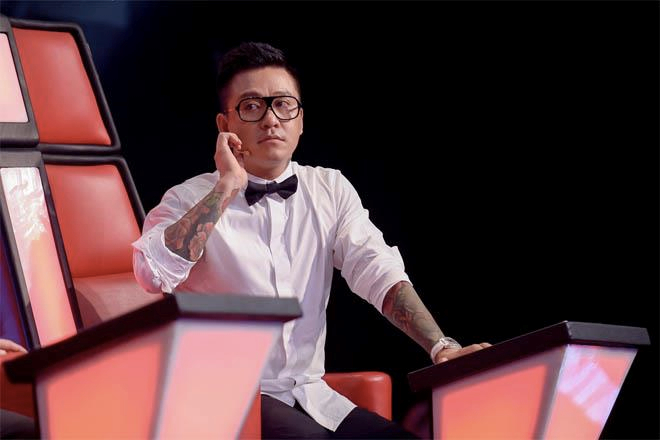Tuấn Hưng 'mượn' học trò để tự khen mình tại The Voice: 'Em giống anh vì đẹp trai. 19 năm trước nhóm Quả Dưa Hấu thiếu anh là fan nữ sẽ khóc' - 2 Tuấn Hưng 'mượn' học trò để tự khen mình tại The Voice: 'Em giống anh vì đẹp trai. 19 năm trước nhóm Quả Dưa Hấu thiếu anh là fan nữ sẽ khóc' - 2