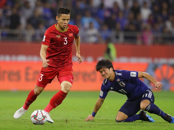 ĐT Việt Nam bất ngờ tụt hạng trên BXH FIFA vì đội tuyển 'lạ' ĐT Việt Nam bất ngờ tụt hạng trên BXH FIFA vì đội tuyển 'lạ'
