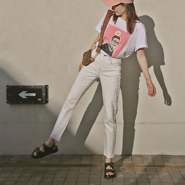 Jeans trắng phẳng phiu và 12 gợi ý mix&match dành cho chị em muốn thay mới hoàn toàn style công sở - 6 Jeans trắng phẳng phiu và 12 gợi ý mix&match dành cho chị em muốn thay mới hoàn toàn style công sở - 6