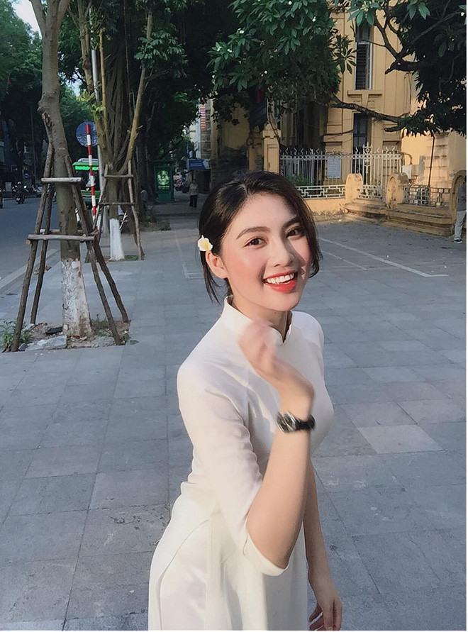 'Nổi như cồn' khi diện quân phục đi thi đại học, nữ sinh hot nhất MXH mấy ngày qua là đây! - 6 'Nổi như cồn' khi diện quân phục đi thi đại học, nữ sinh hot nhất MXH mấy ngày qua là đây! - 6