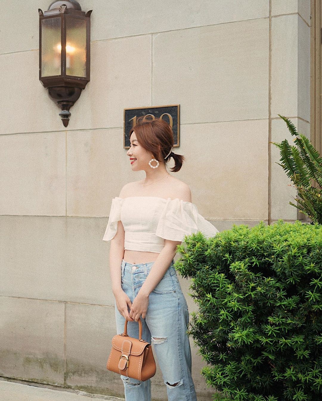 Hè đã qua già nửa nhưng style của bạn vẫn 'chán đời' hết sức? Hãy học ngay 12 ý tưởng sau để hóa quý cô sành điệu - 4 Hè đã qua già nửa nhưng style của bạn vẫn 'chán đời' hết sức? Hãy học ngay 12 ý tưởng sau để hóa quý cô sành điệu - 4