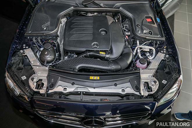 Chi tiết hình ảnh Mercedes-Benz E350 AMG Line sắp ra mắt tại Việt Nam - 2 Chi tiết hình ảnh Mercedes-Benz E350 AMG Line sắp ra mắt tại Việt Nam - 2