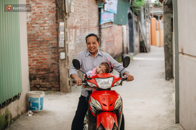 Người mẹ từ chối điều trị ung thư, chấp nhận mất đôi mắt để sinh con: 'Nếu có thể nhìn thấy con, tôi chẳng còn ước mơ nào lớn hơn thế' - 6 Người mẹ từ chối điều trị ung thư, chấp nhận mất đôi mắt để sinh con: 'Nếu có thể nhìn thấy con, tôi chẳng còn ước mơ nào lớn hơn thế' - 6