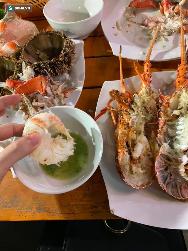 Đi du lịch một mình, cô gái cố góp đủ 30 vé máy bay để mẹ cho lấy chồng và đêm 'hãi hùng' ở Quảng Ngãi - 10 Đi du lịch một mình, cô gái cố góp đủ 30 vé máy bay để mẹ cho lấy chồng và đêm 'hãi hùng' ở Quảng Ngãi - 10