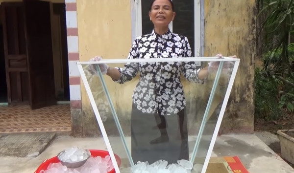 Học đòi bà Tân Vlog làm món ăn 'siêu to siêu khổng lồ', clip của bà Tâm Quảng Ngãi gây tranh cãi - 3 Học đòi bà Tân Vlog làm món ăn 'siêu to siêu khổng lồ', clip của bà Tâm Quảng Ngãi gây tranh cãi - 3