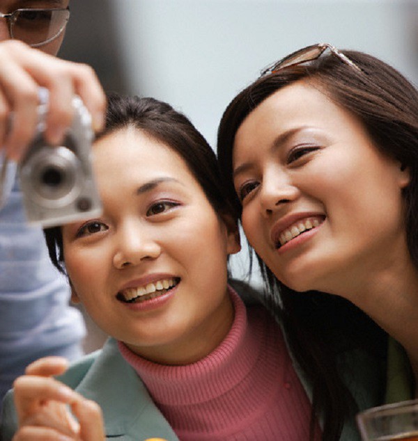 Chắn chắn chẳng ai muốn bố mẹ ra đường mà bị hỏi: 'Con gái chị có vấn đề gì không mà không ai chịu lấy?' Chắn chắn chẳng ai muốn bố mẹ ra đường mà bị hỏi: 'Con gái chị có vấn đề gì không mà không ai chịu lấy?'