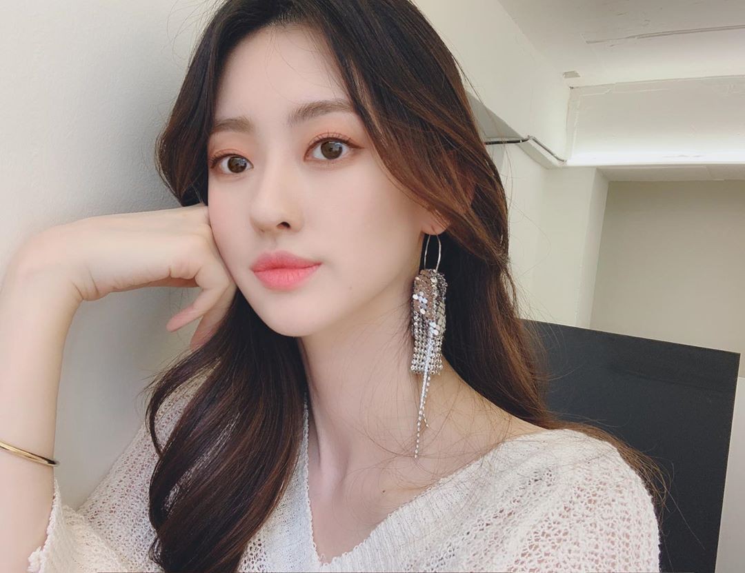 5 dấu hiệu cho thấy bạn nên thay đổi quy trình skincare ngay nếu không muốn làn da 'lãnh đủ' 5 dấu hiệu cho thấy bạn nên thay đổi quy trình skincare ngay nếu không muốn làn da 'lãnh đủ'