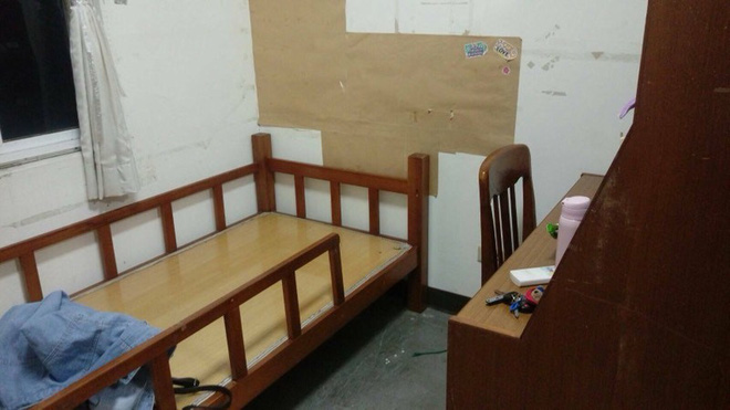 Kí túc xá giá rẻ như nhà kho, 3 cô gái hợp sức 'cải tạo' thành căn homestay nhìn là muốn xin ở chung - 3 Kí túc xá giá rẻ như nhà kho, 3 cô gái hợp sức 'cải tạo' thành căn homestay nhìn là muốn xin ở chung - 3