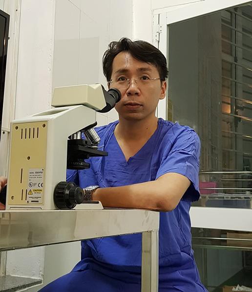 Đàn ông không tinh trùng vẫn có thể có con nhờ thực hiện kỹ thuật này - 2 Đàn ông không tinh trùng vẫn có thể có con nhờ thực hiện kỹ thuật này - 2
